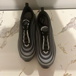 Mens grey and black Nike 97’s